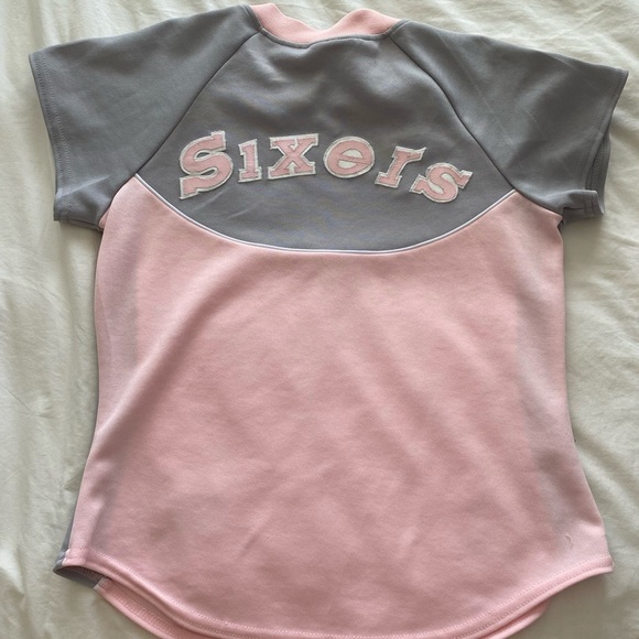 Philadelphia 76ers pink jersey— youth size M - Picture 7 of 7